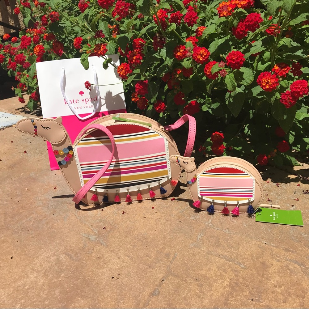 Kate Spade Camel Coin purse - Picture 7 of 7